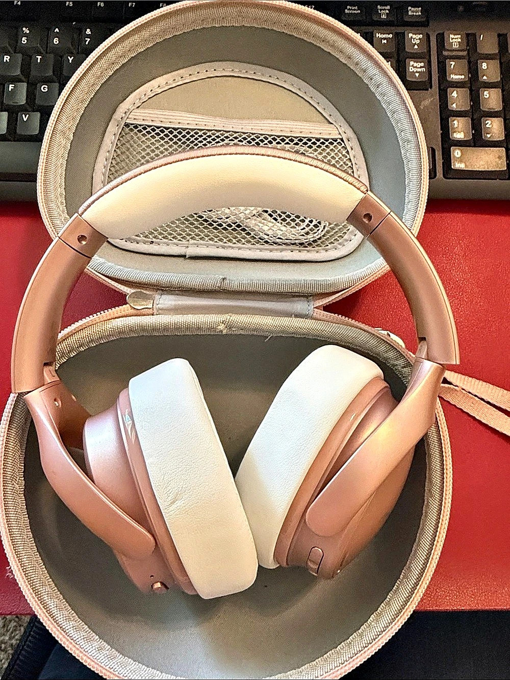 MKay Wireless Bluetooth Over-Ear Headphones Rose Gold Pink & White